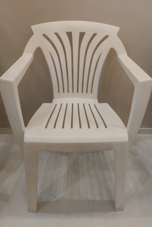 PAPATYA MARKA PLASTİK SANDALYE MODEL 1