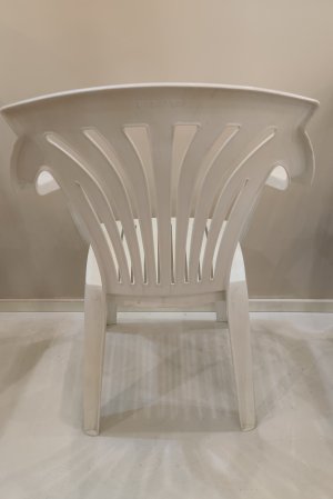 PAPATYA MARKA PLASTİK SANDALYE MODEL 1